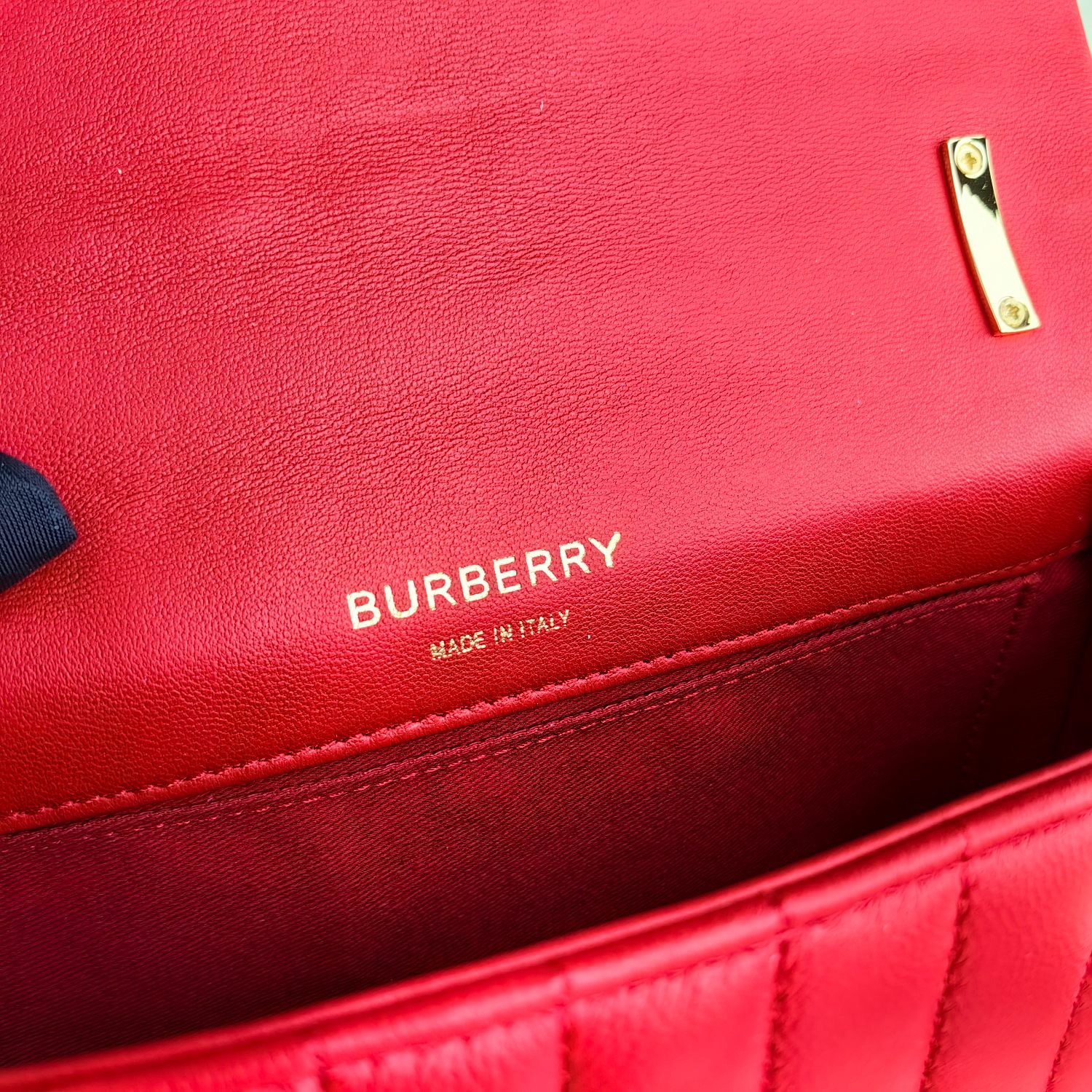 B*urberry Bag Top Quality