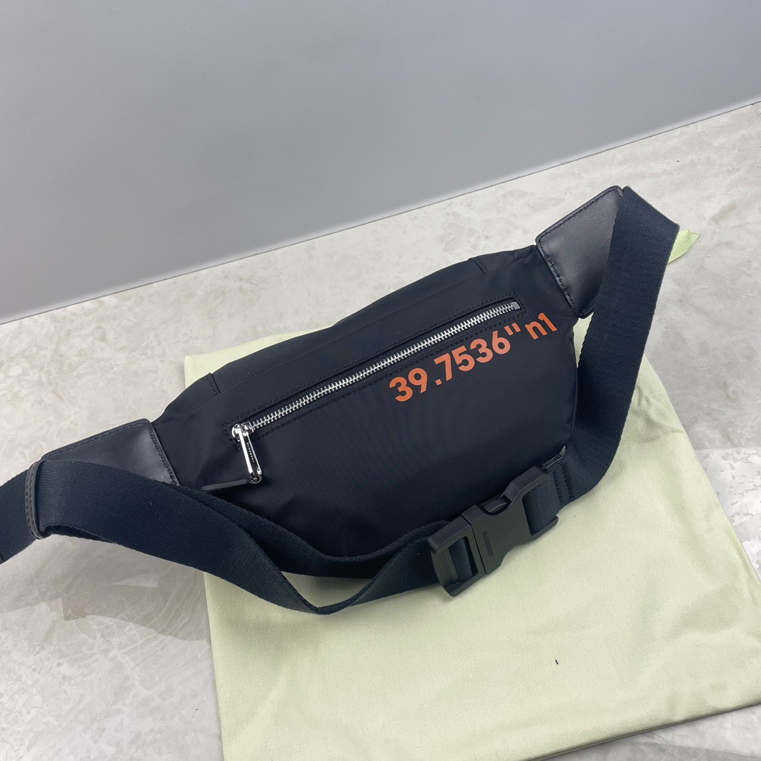 B*urberry Bag Top Quality