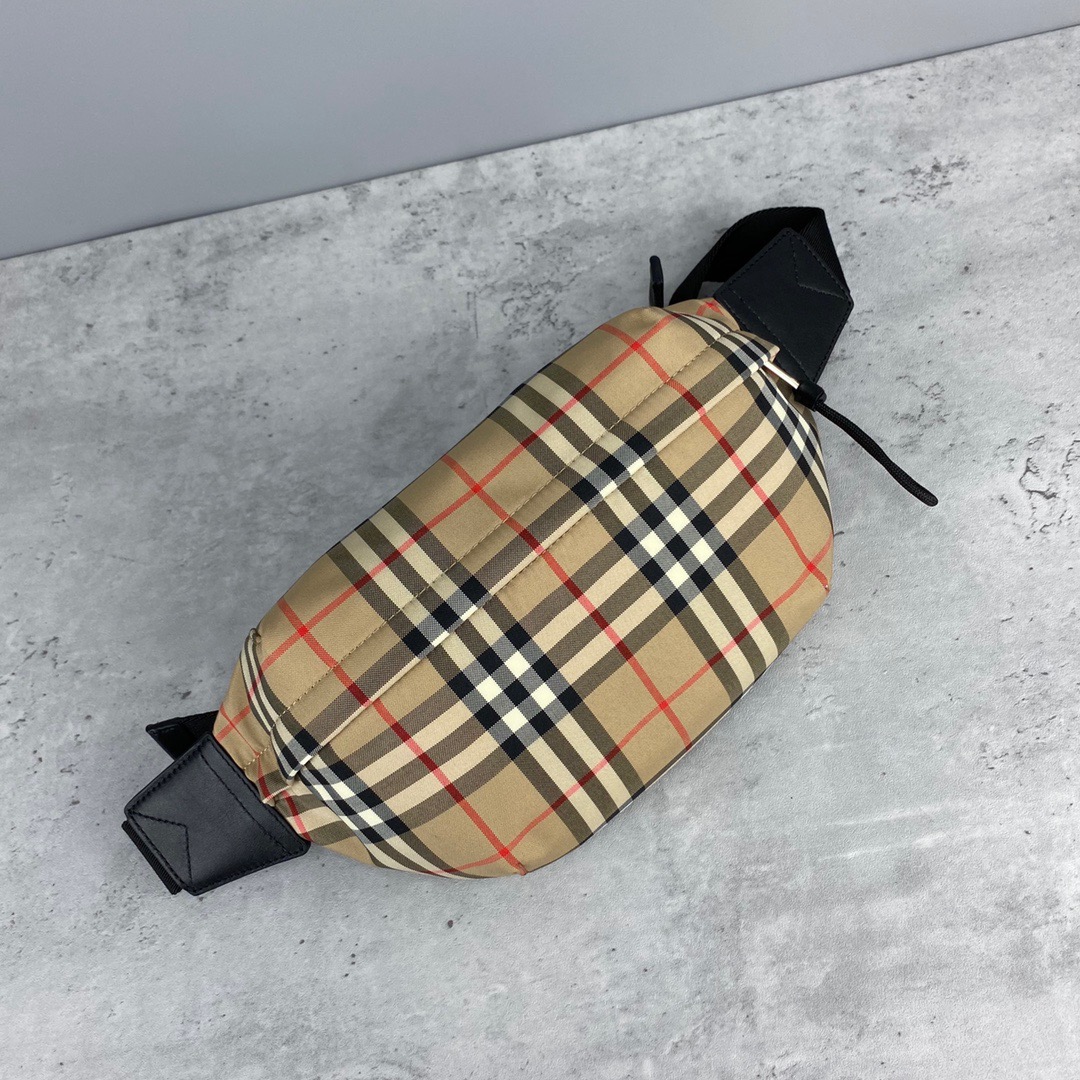 B*urberry Bag Top Quality