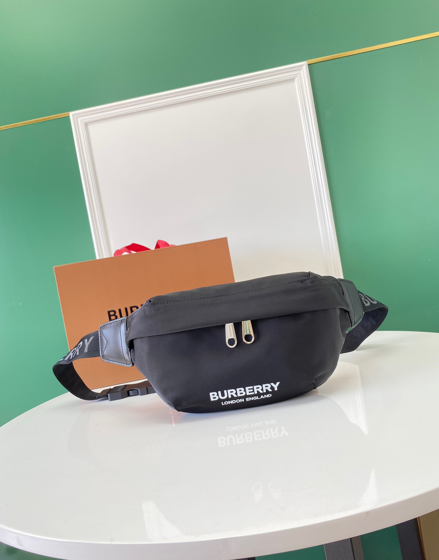 B*urberry Bag Top Quality