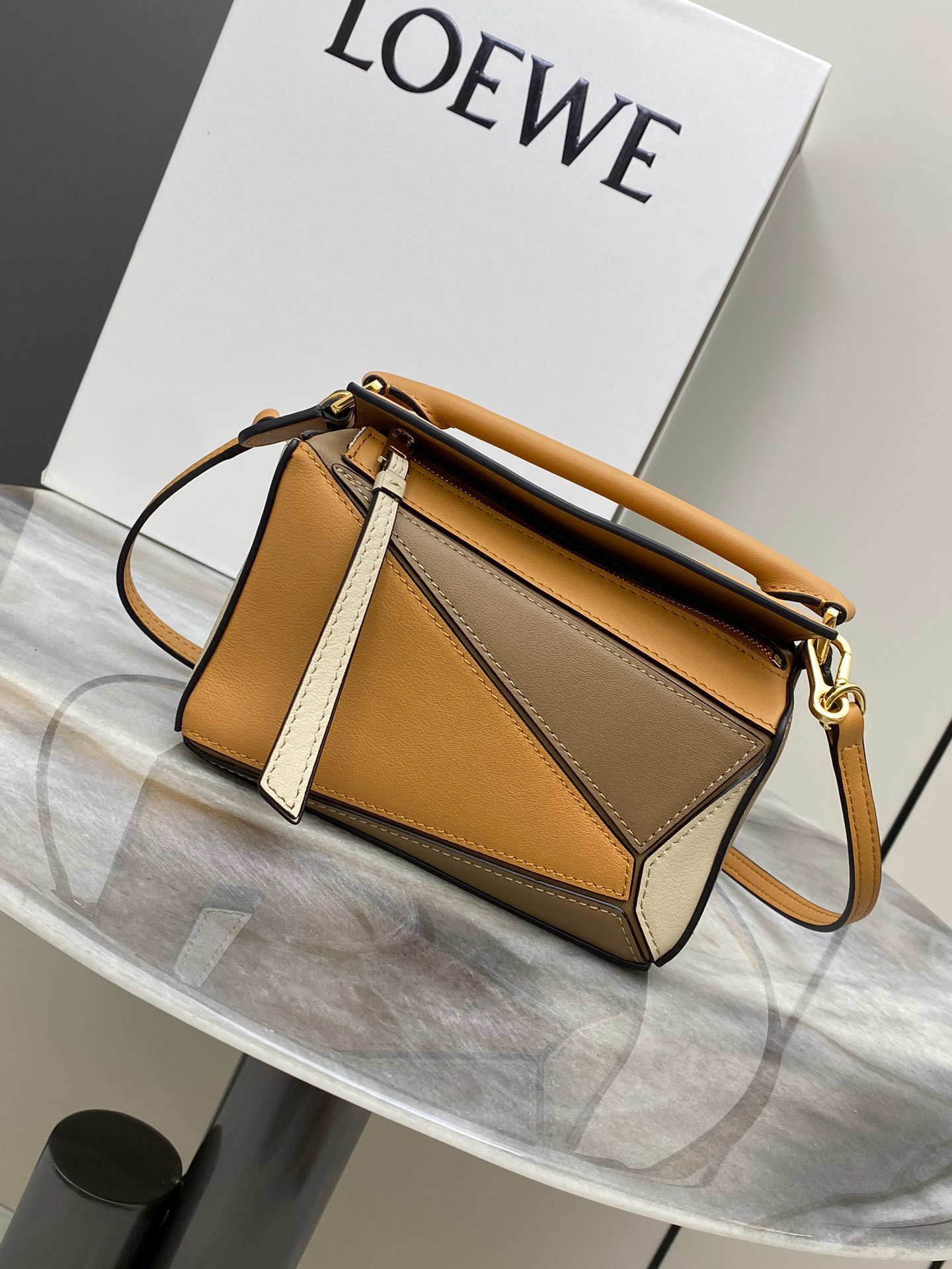 L*oewe Bag 9016 Top Quality