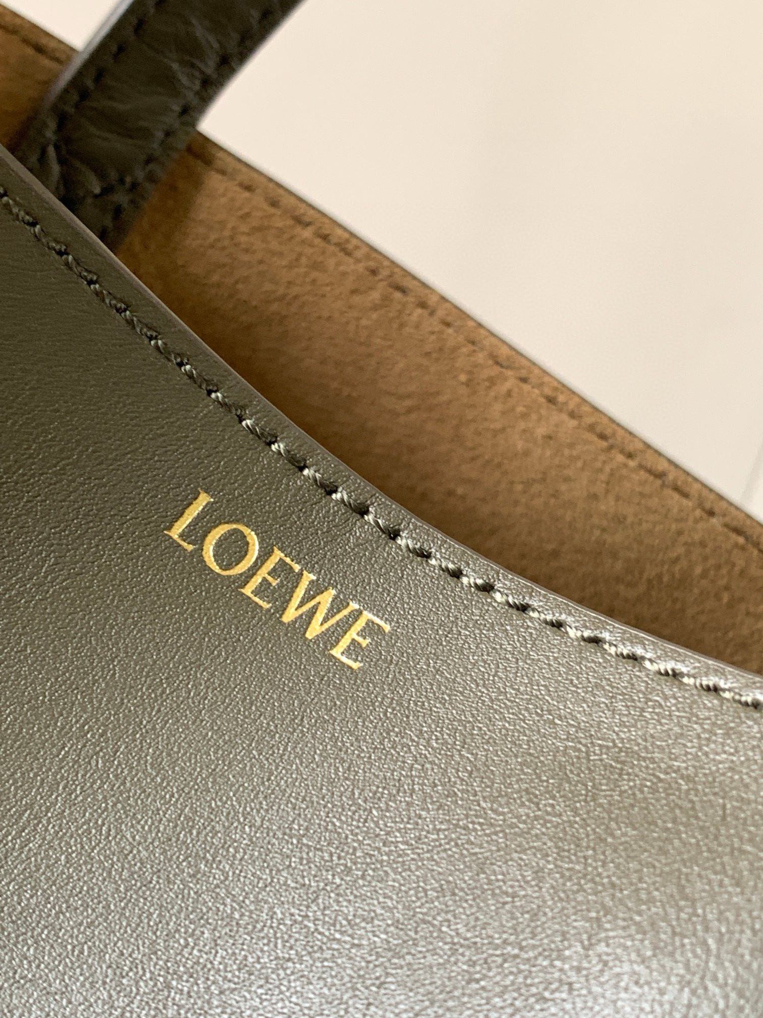 L*oewe Bag 9030 Top Quality