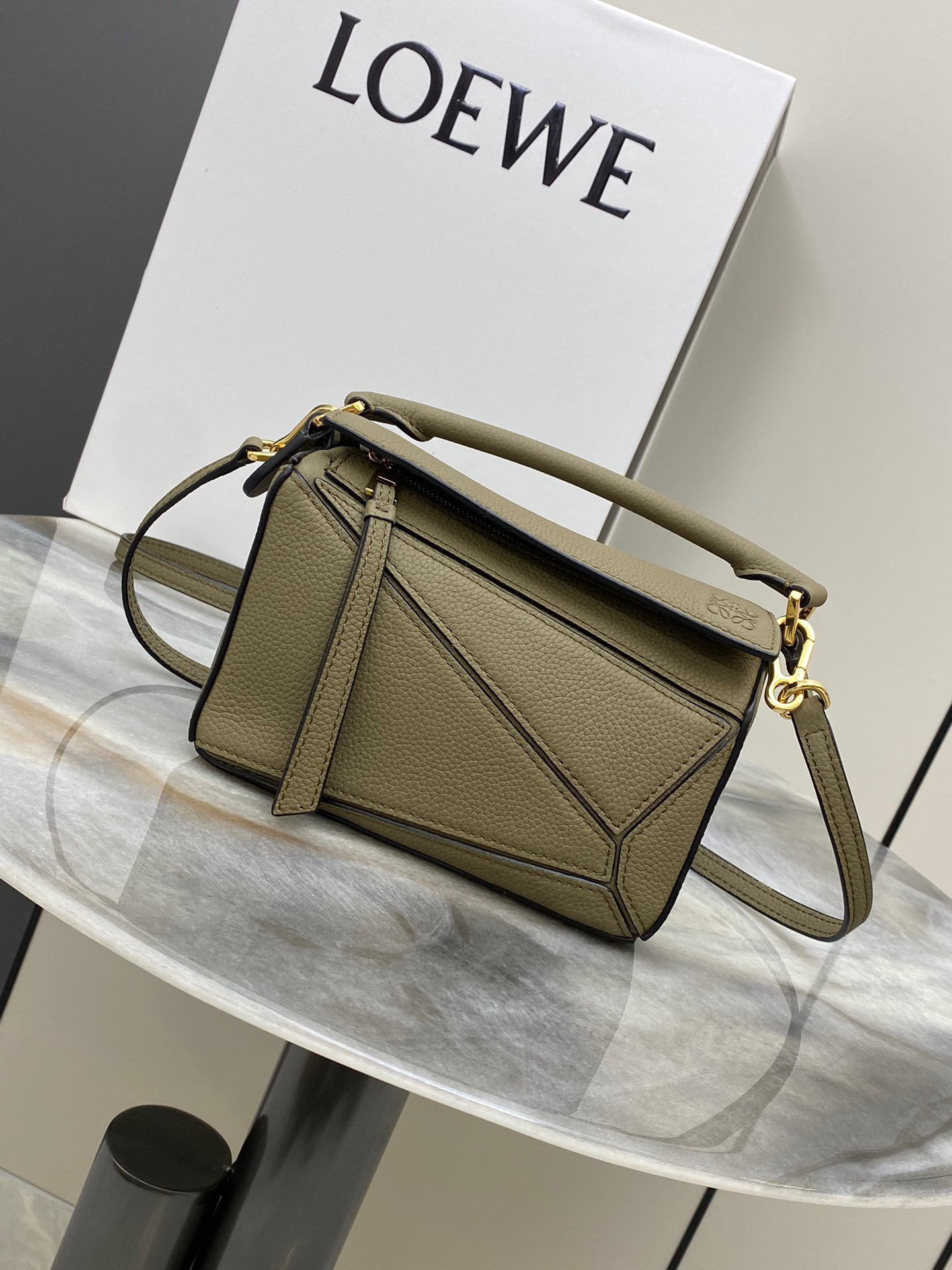 L*oewe Bag 9016 Top Quality