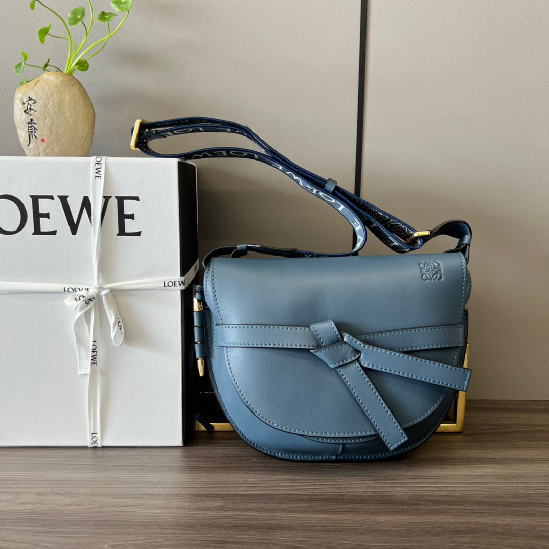 L*oewe Bag 011821 Top Quality