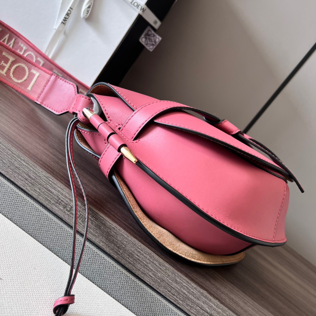 L*oewe Bag 011821 Top Quality