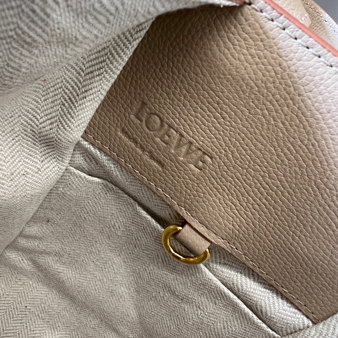 L*oewe Bag 652235 Top Quality