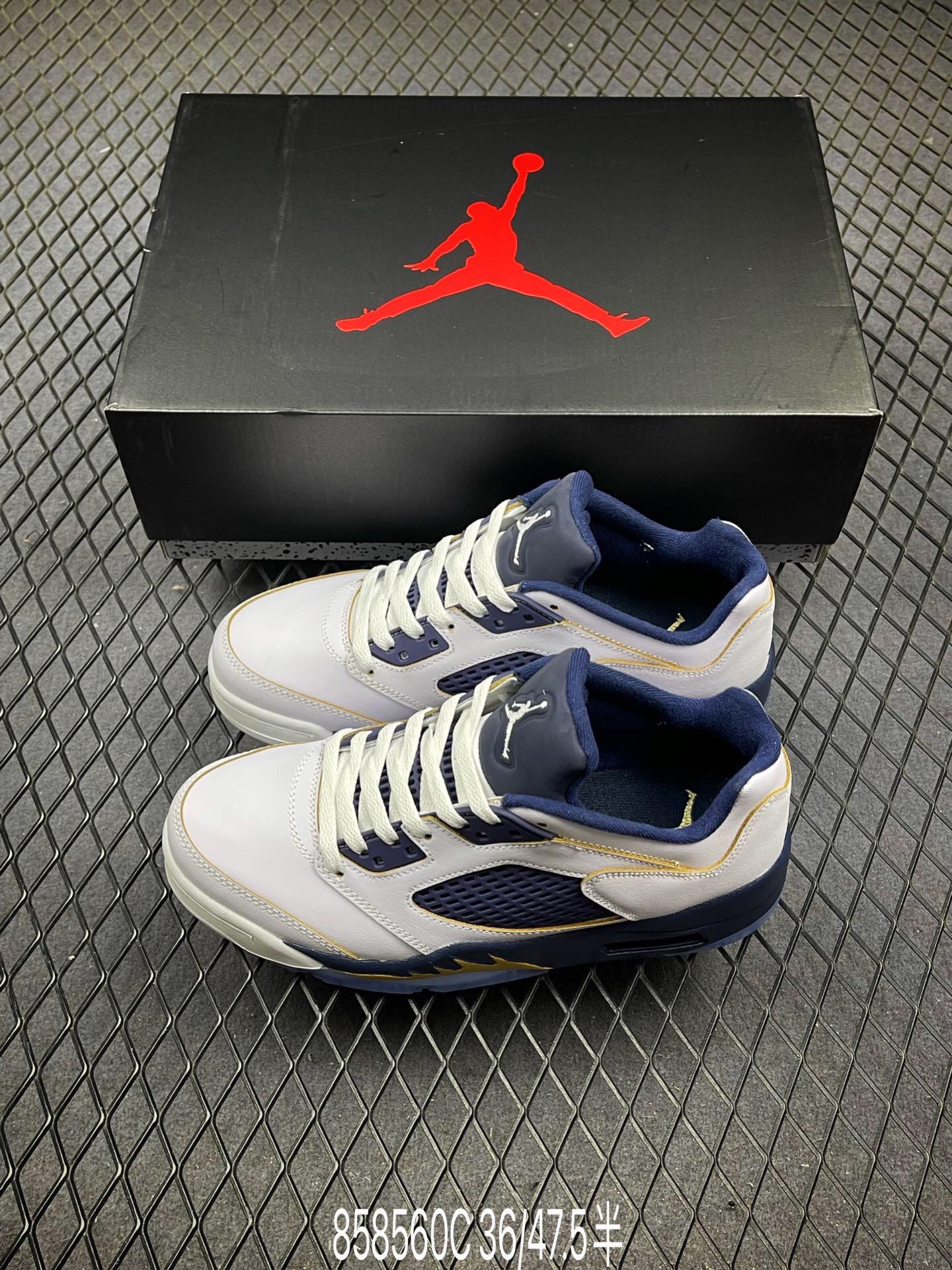 Air Jordan 5