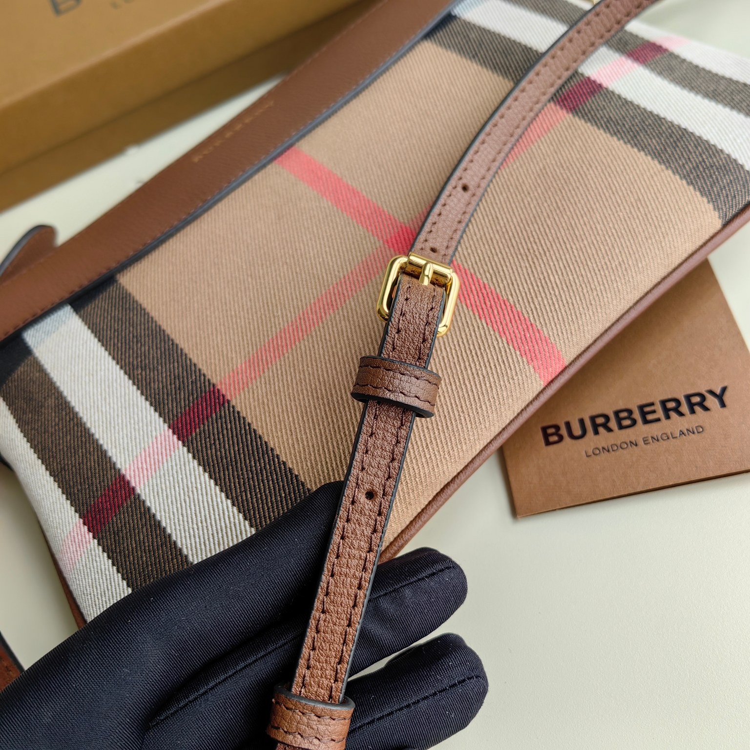 B*urberry Bag Top Quality