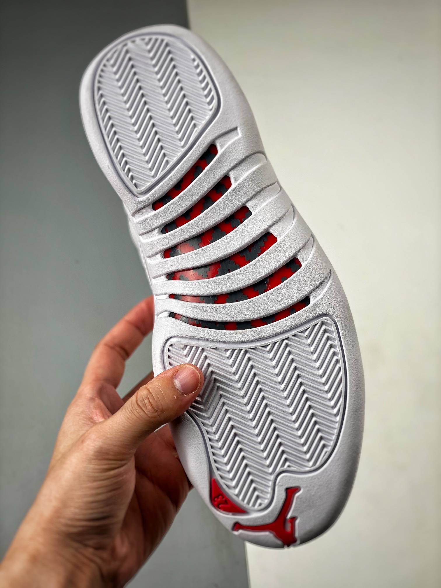 Air Jordan 12