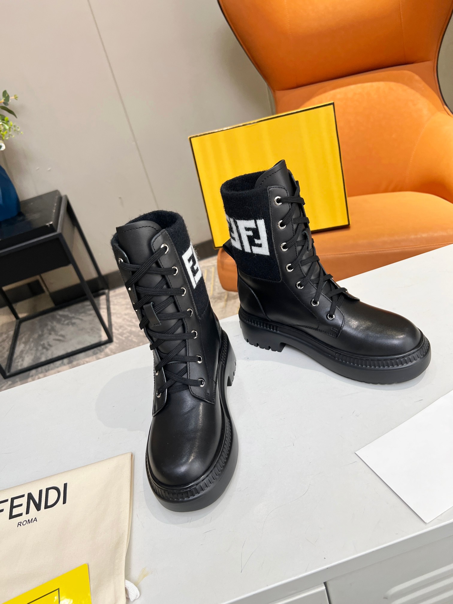 Women F*endi Top Sneaker