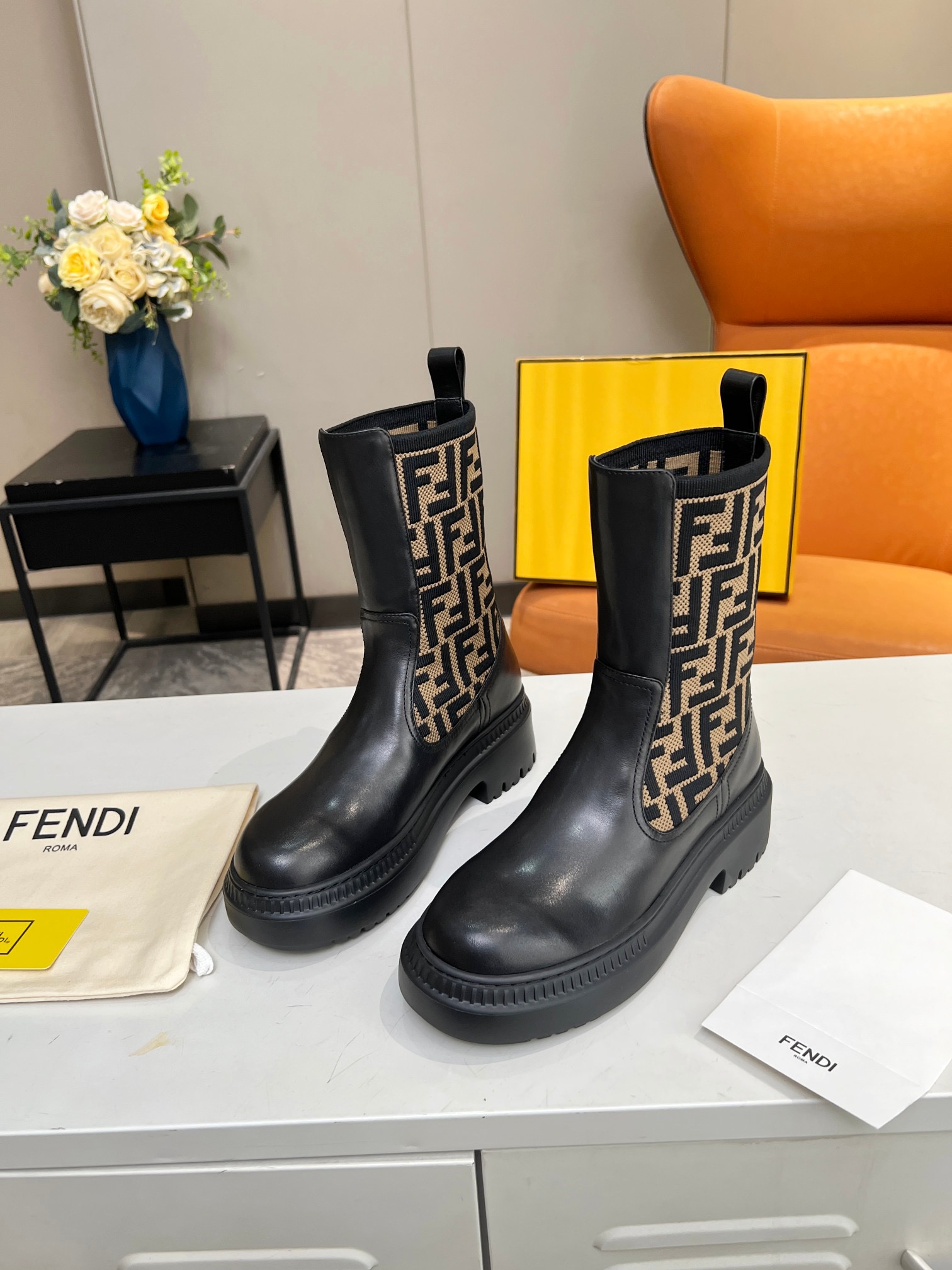 Women F*endi Top Sneaker
