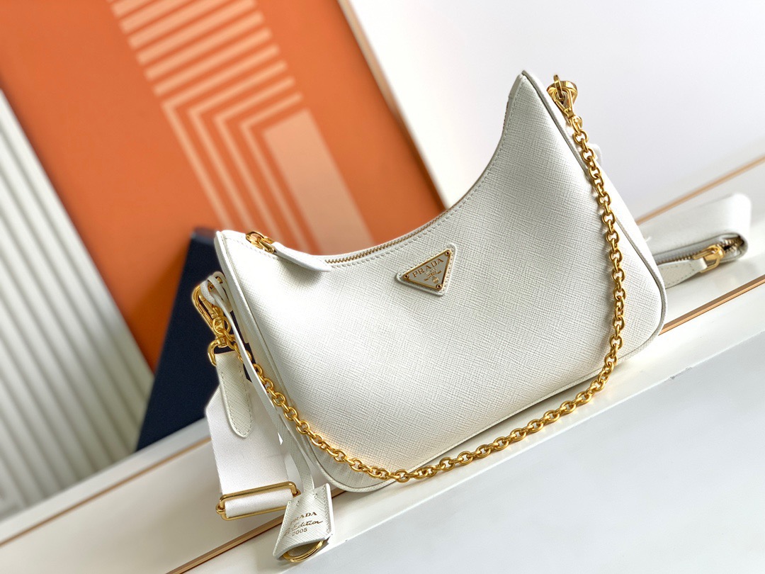 P*rada Bag Top Quality