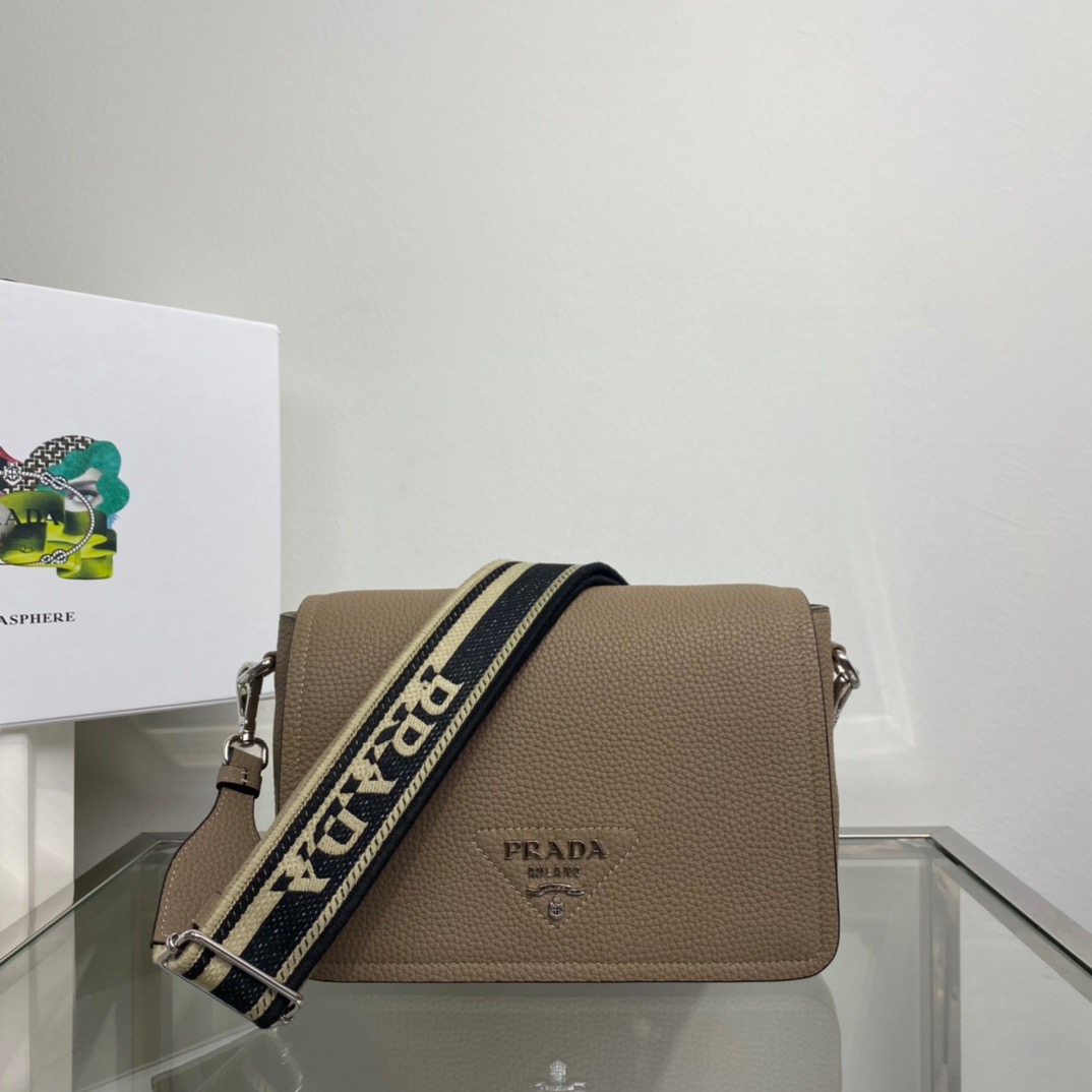 P*rada Bag Top Quality