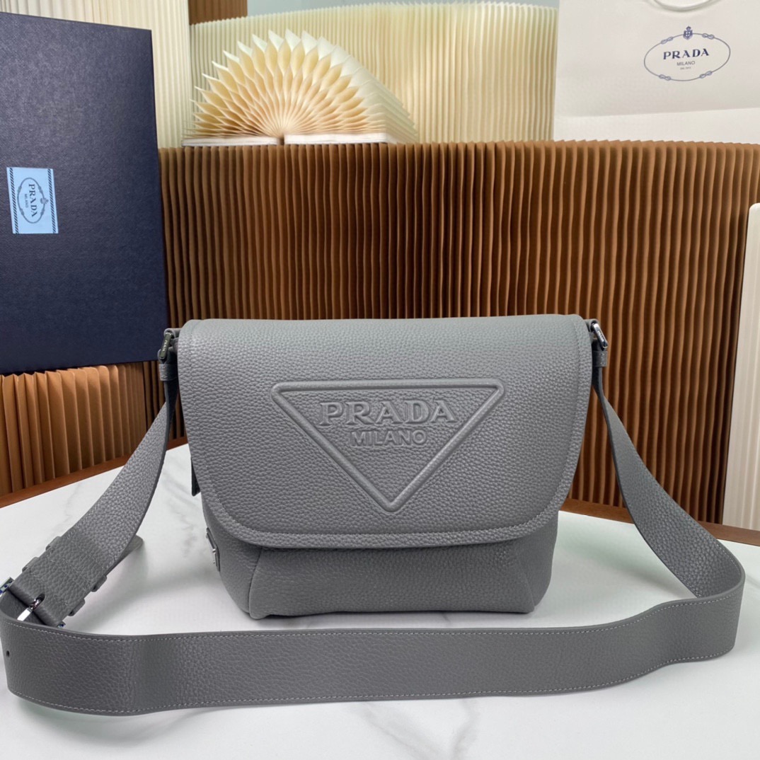 P*rada Bag Top Quality