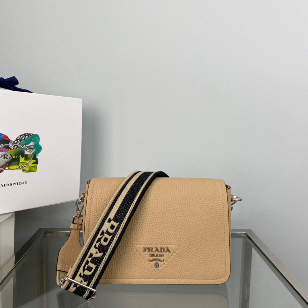 P*rada Bag Top Quality