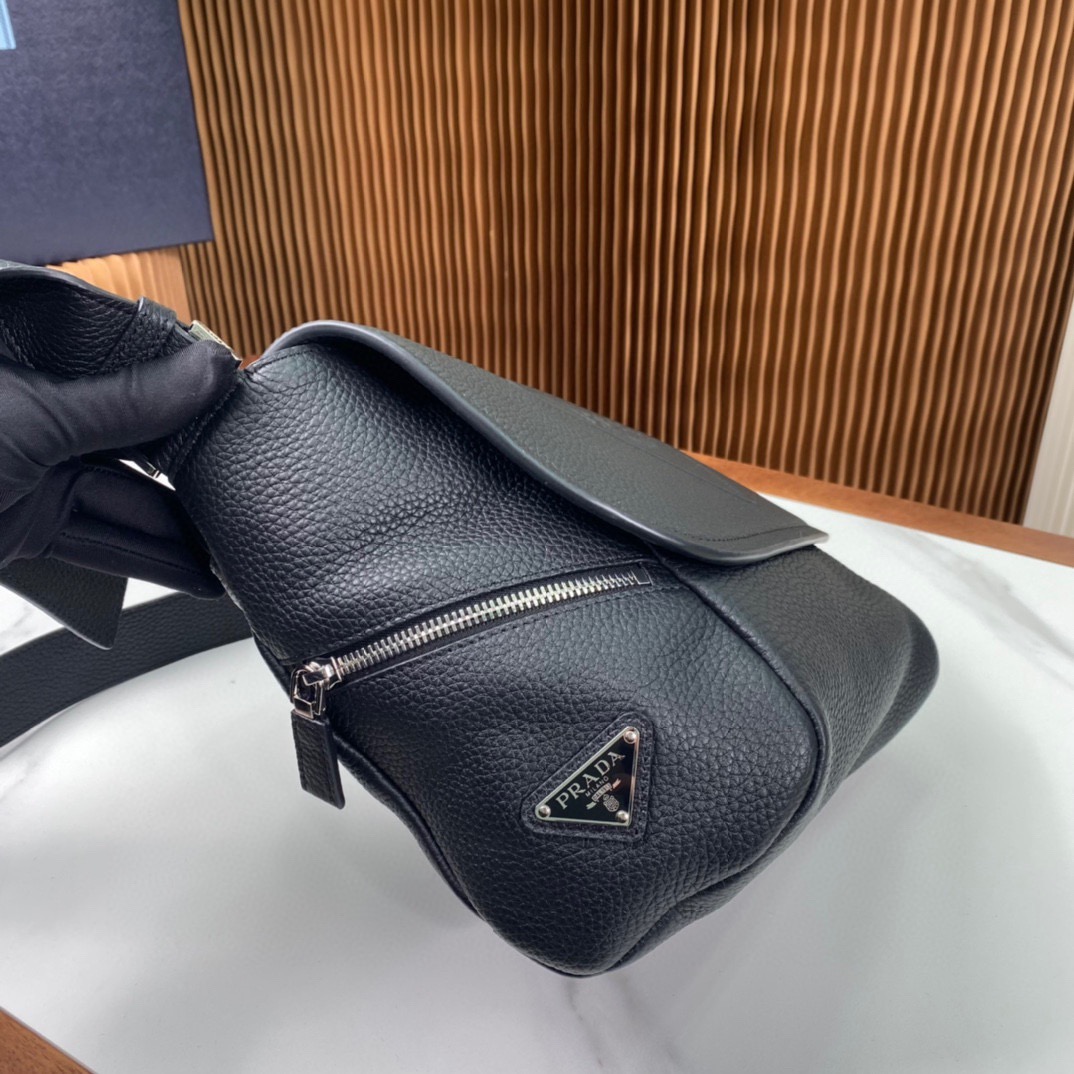 P*rada Bag Top Quality