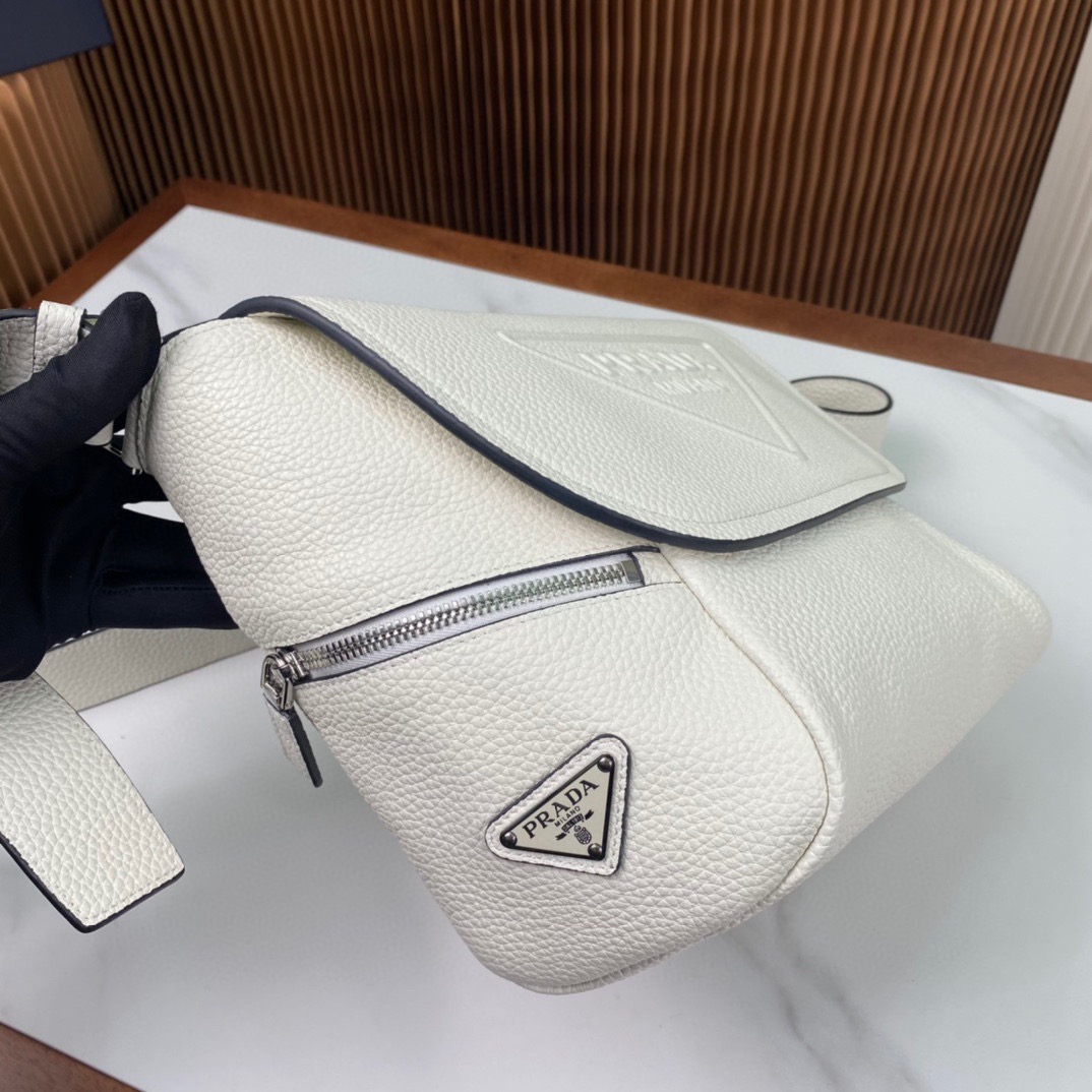 P*rada Bag Top Quality