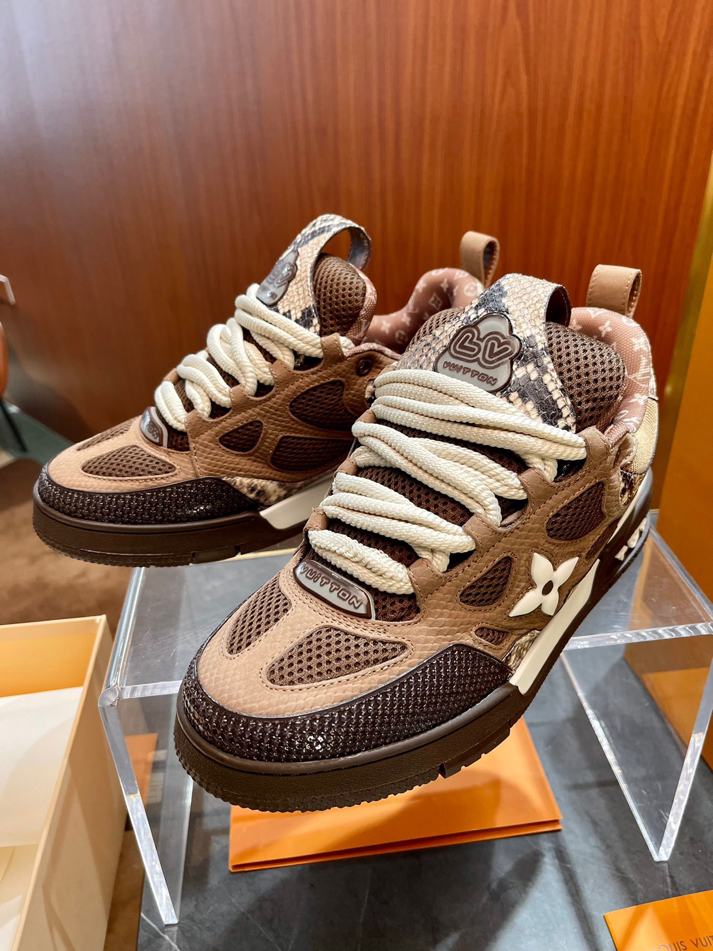 Men Women L*ouis V*uitton Top Sneaker