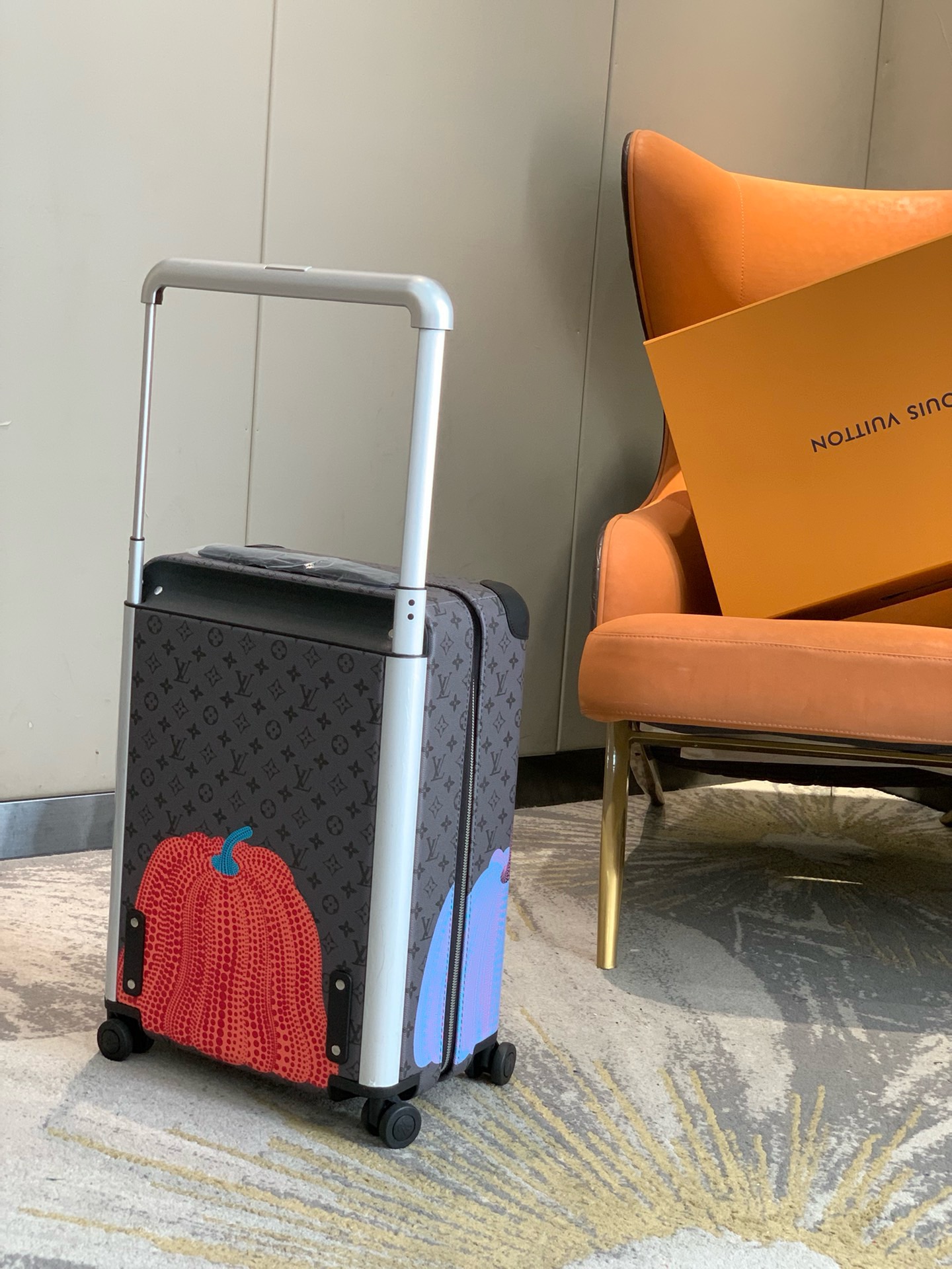L*ouis V*uitton Luggage
