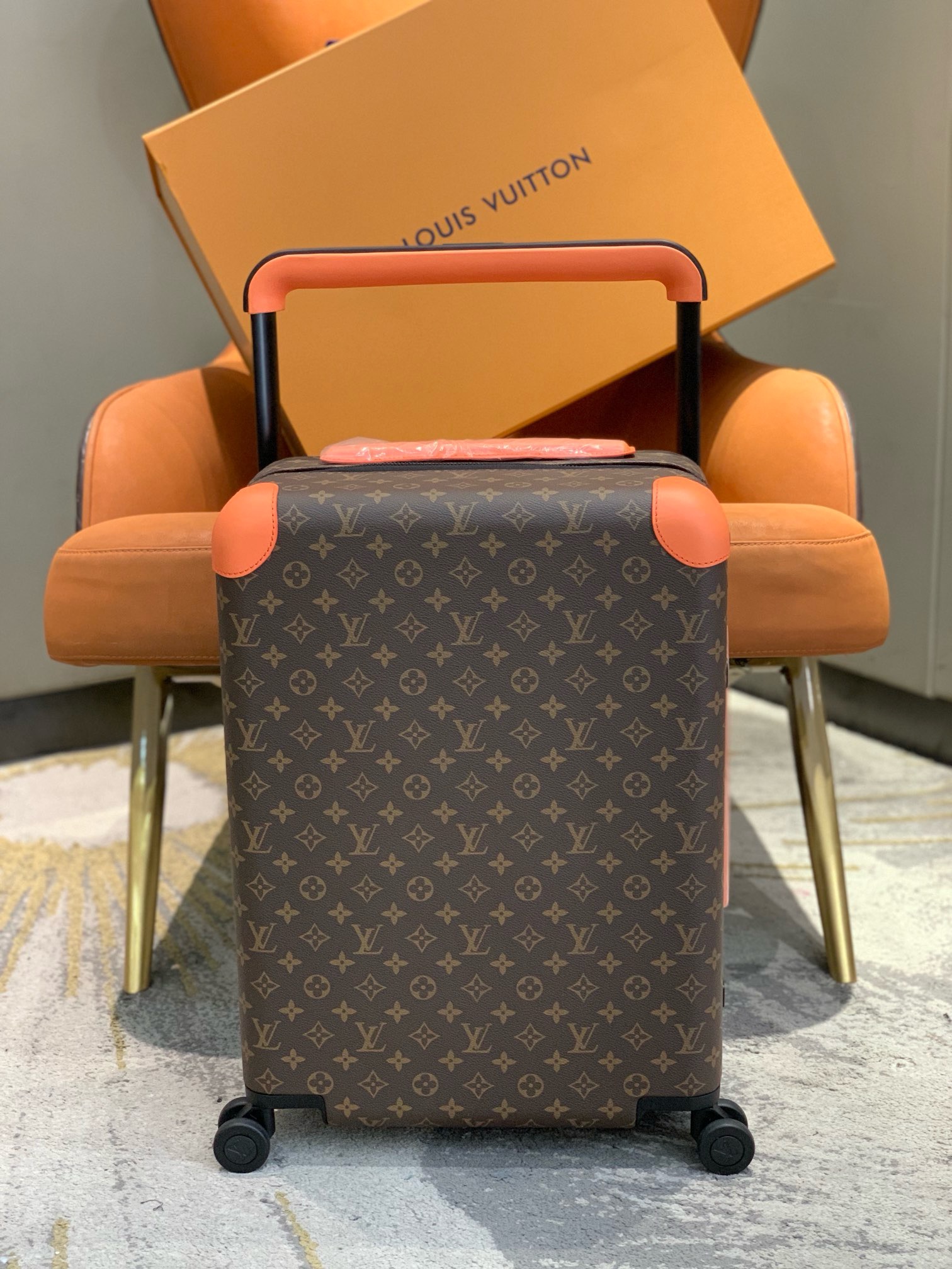 L*ouis V*uitton Luggage