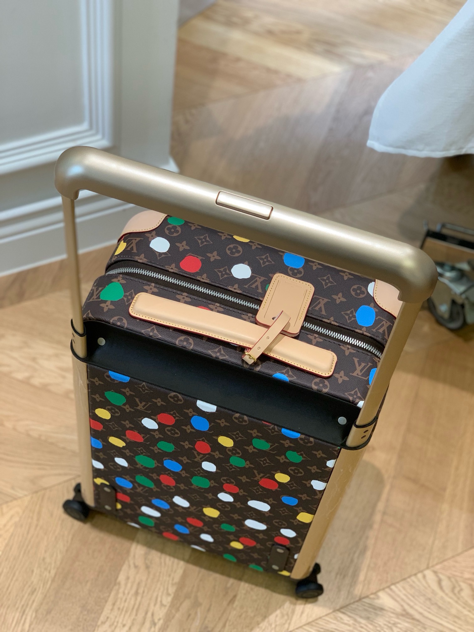L*ouis V*uitton Luggage