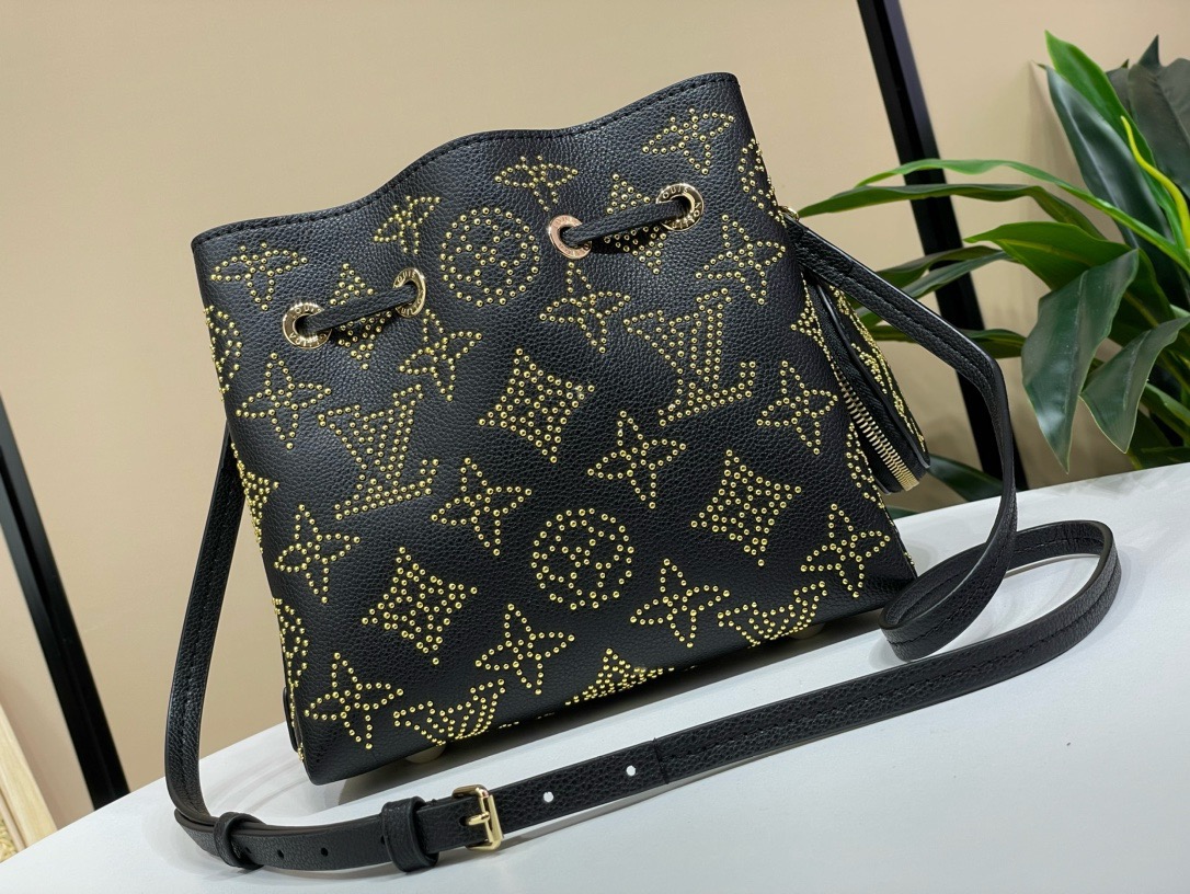 L*ouis V*uitton Top Bag