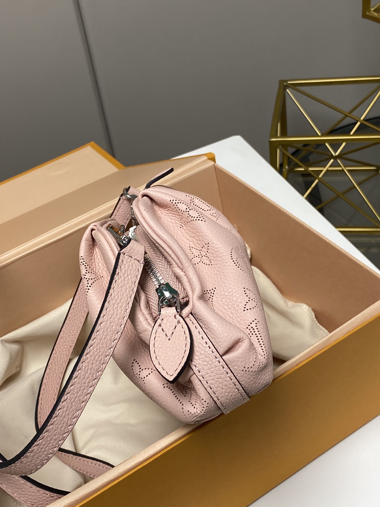 L*ouis V*uitton Top Bag