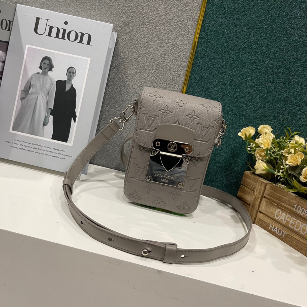 L*ouis V*uitton Top Bag