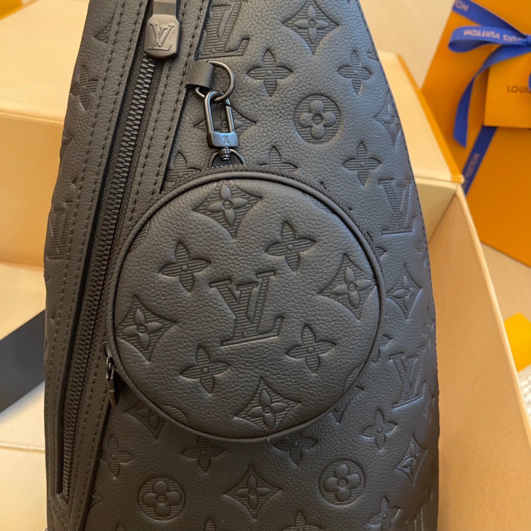 L*ouis V*uitton Top Bag