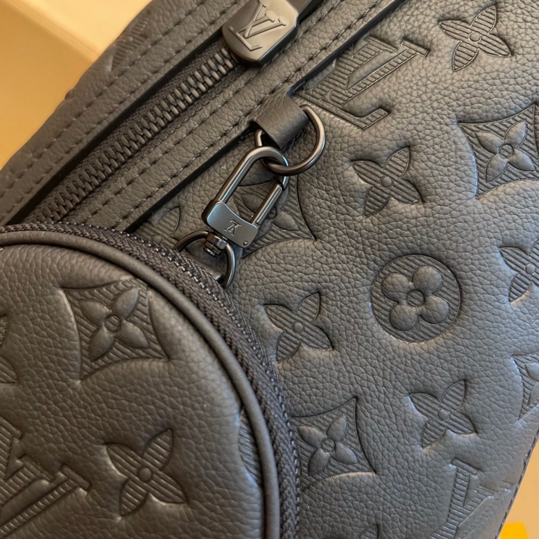 L*ouis V*uitton Top Bag