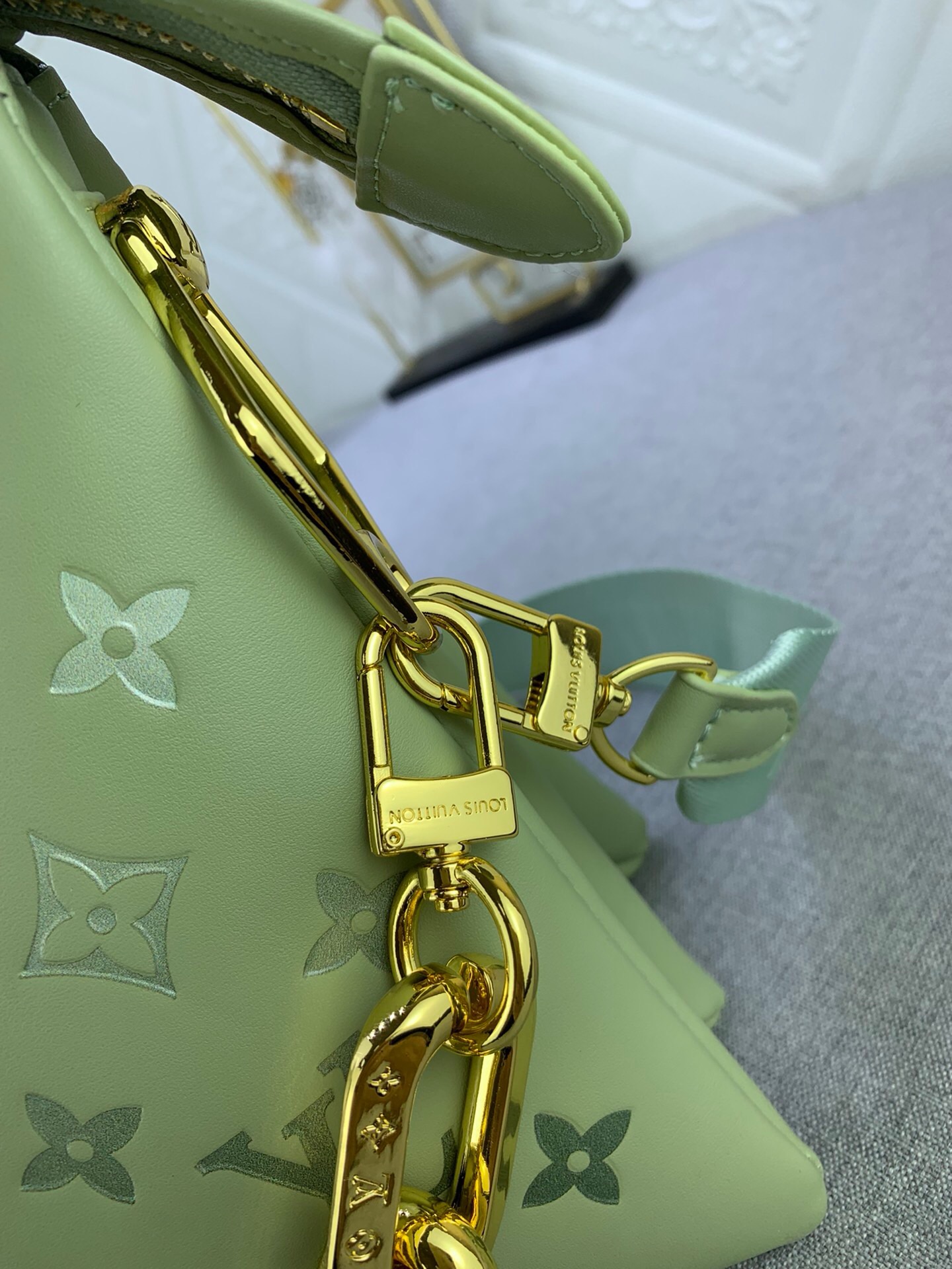 L*ouis V*uitton Top Bag