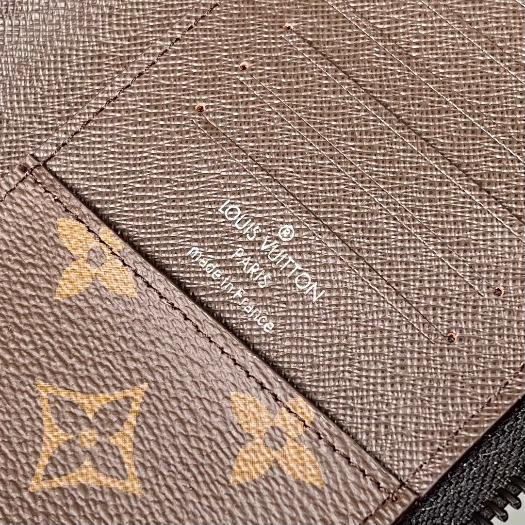 L*ouis V*uitton Top Bag
