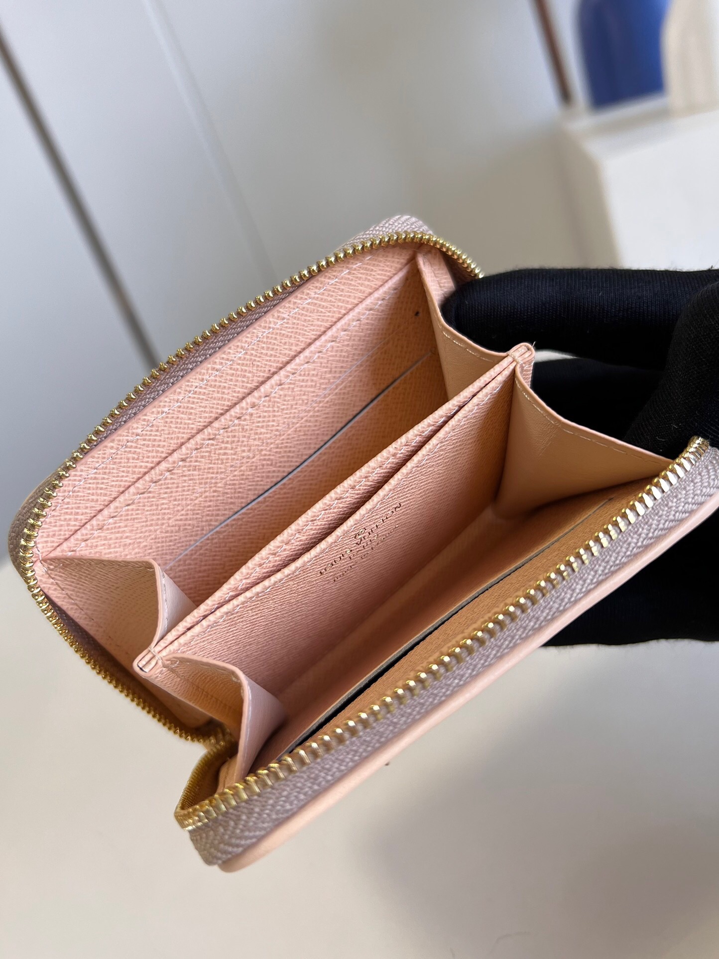 L*ouis V*uitton Top Bag