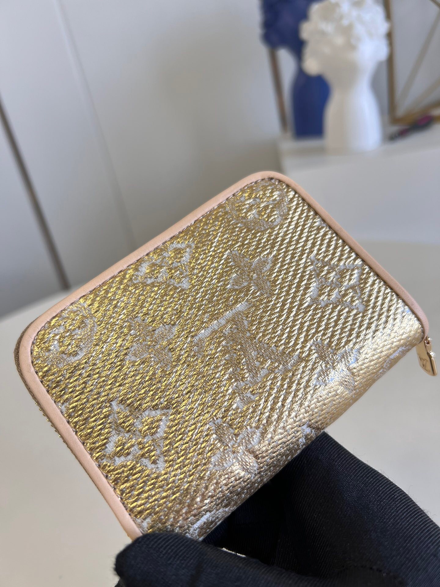 L*ouis V*uitton Top Bag