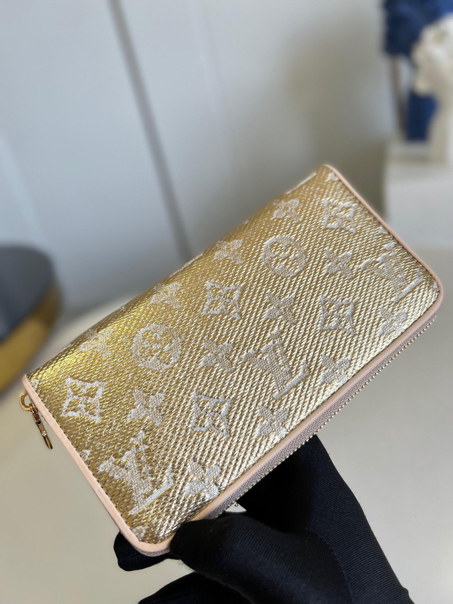 L*ouis V*uitton Top Bag