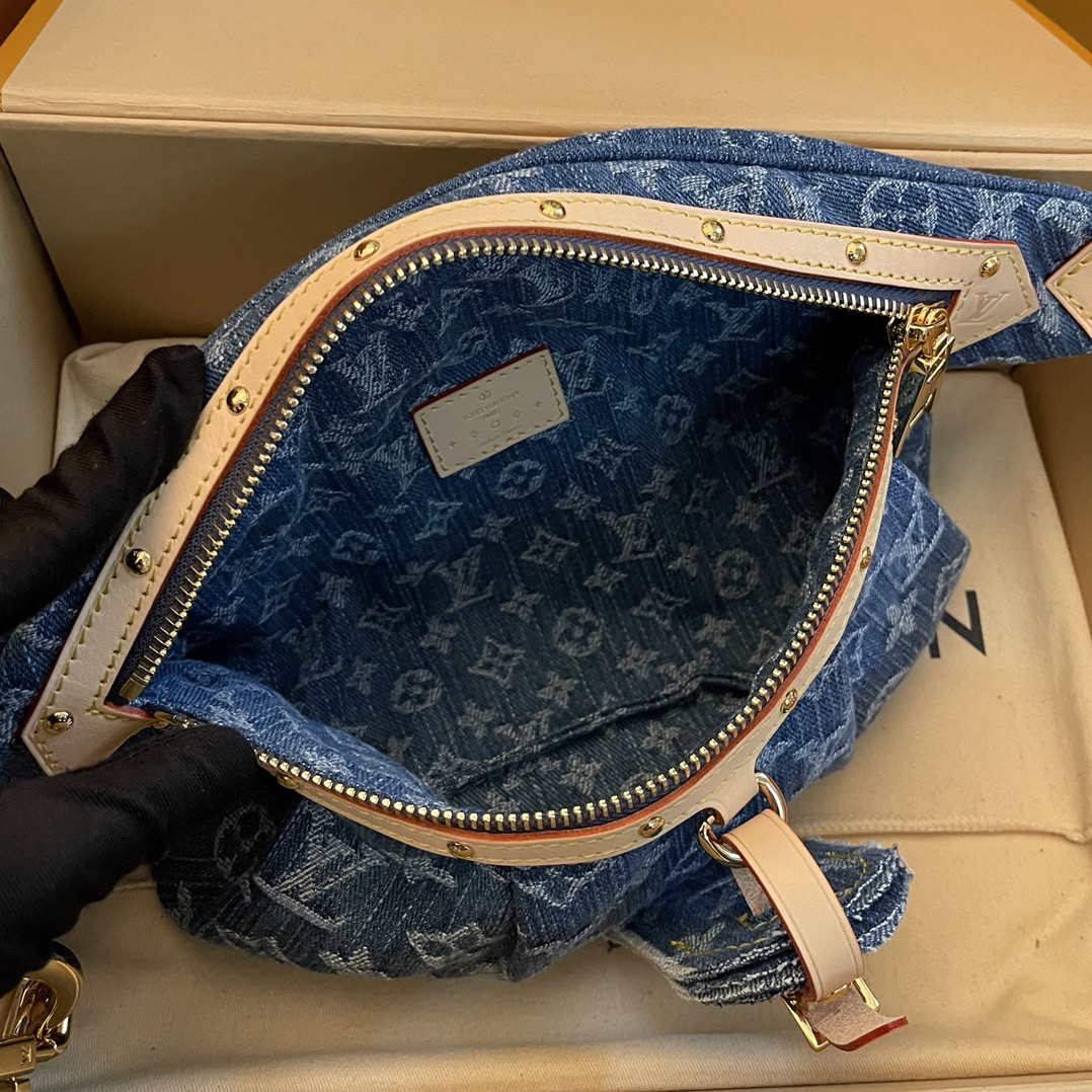 L*ouis V*uitton Top Bag