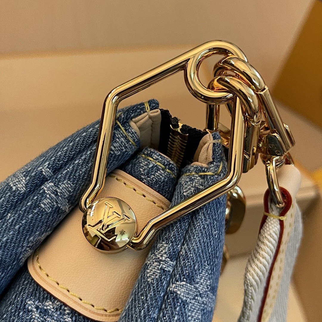 L*ouis V*uitton Top Bag