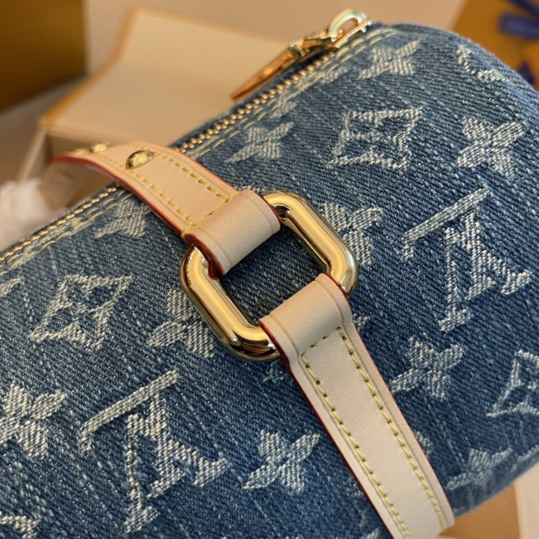 L*ouis V*uitton Top Bag