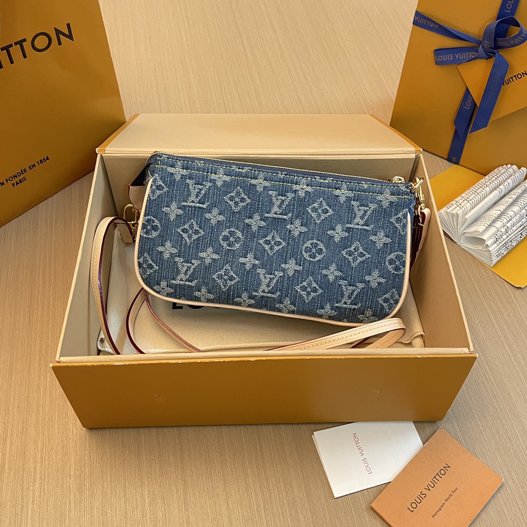 L*ouis V*uitton Top Bag