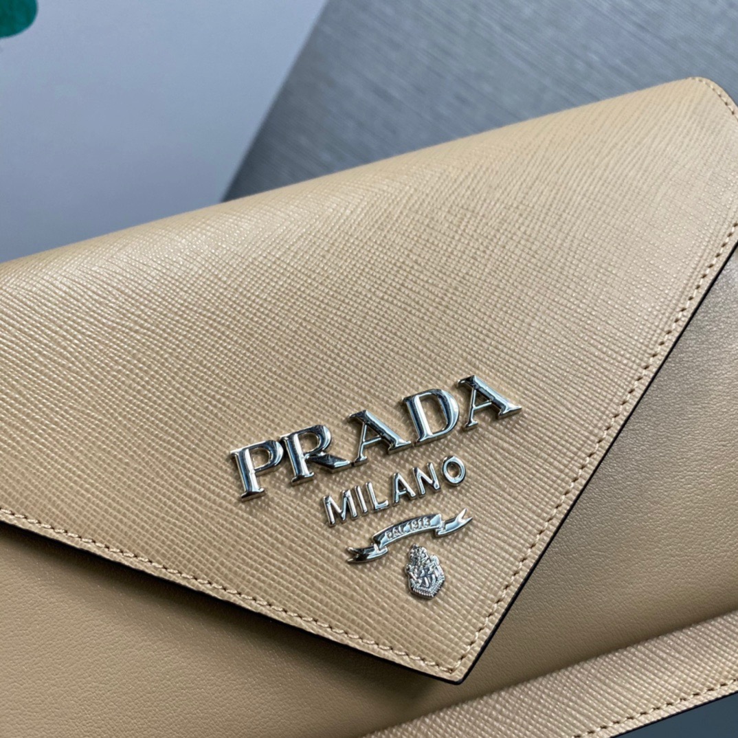 P*rada Bag Top Quality