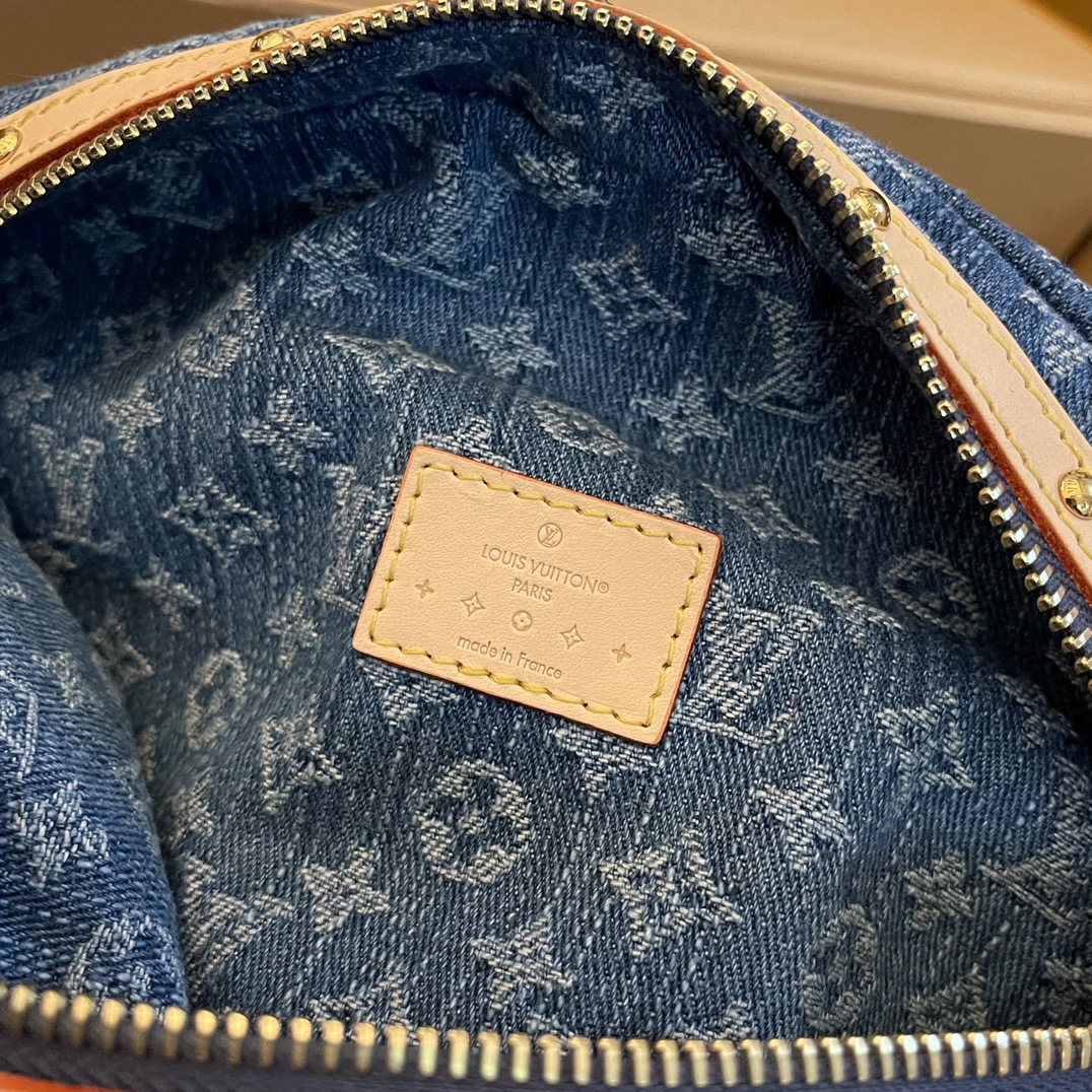 L*ouis V*uitton Top Bag