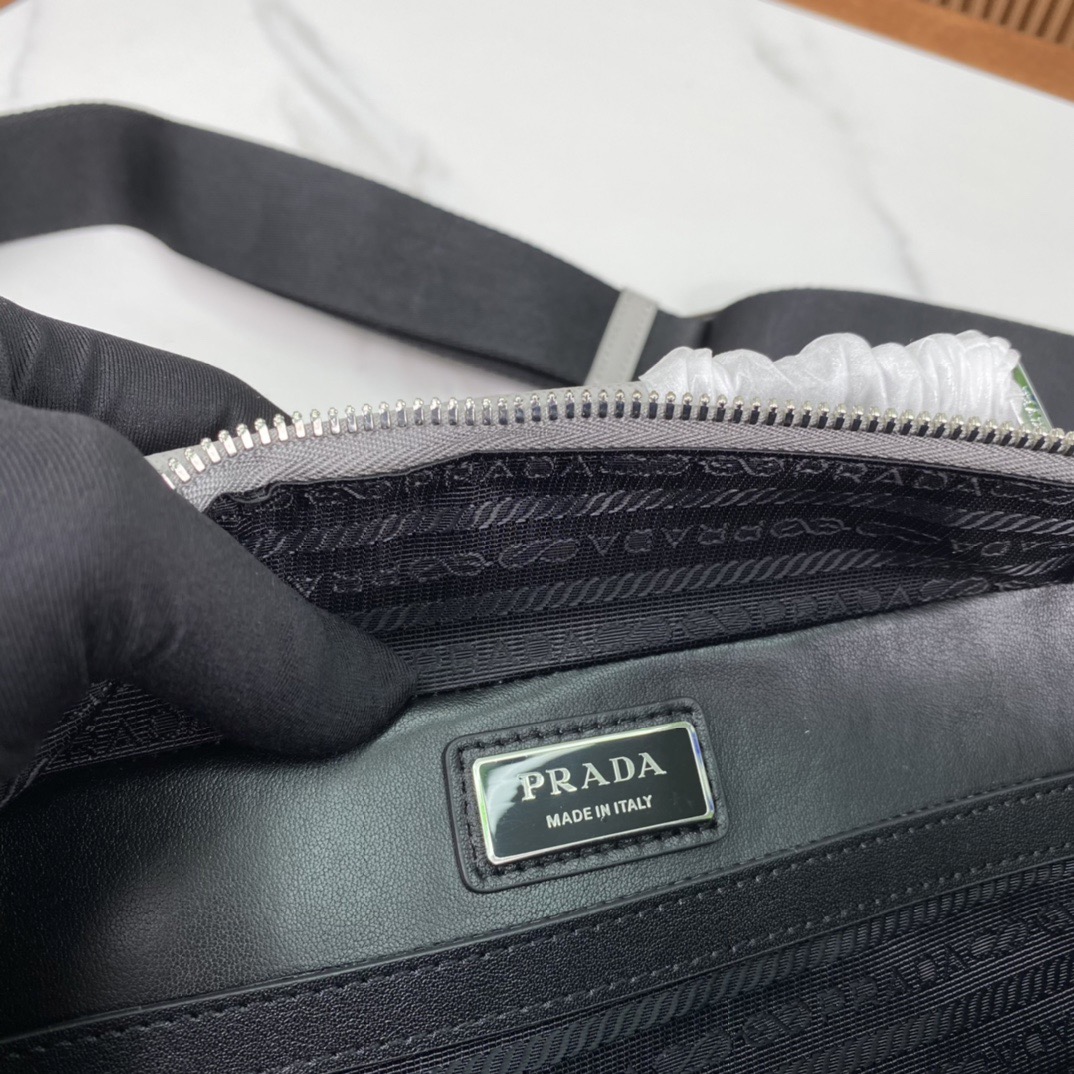 P*rada Bag Top Quality