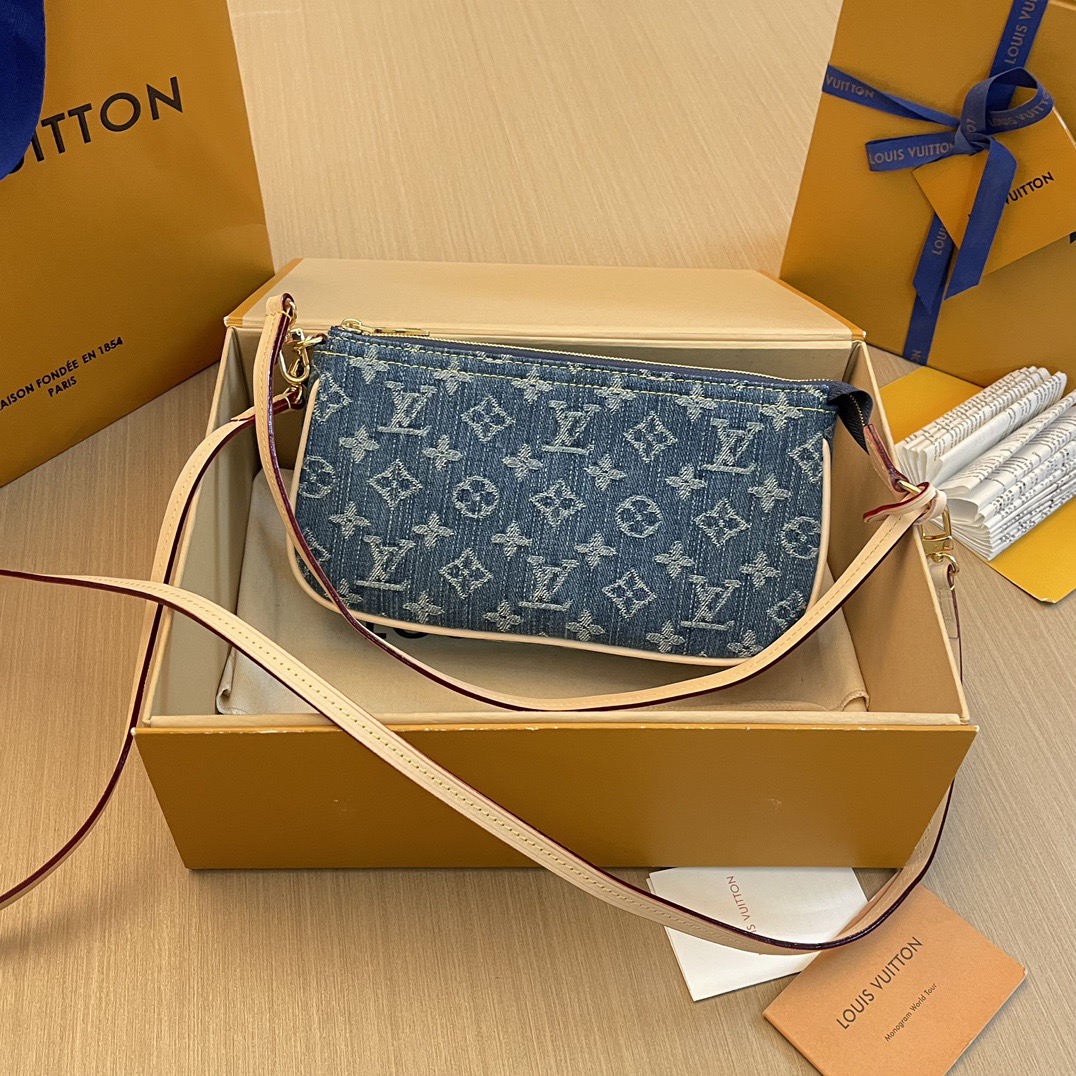 L*ouis V*uitton Top Bag