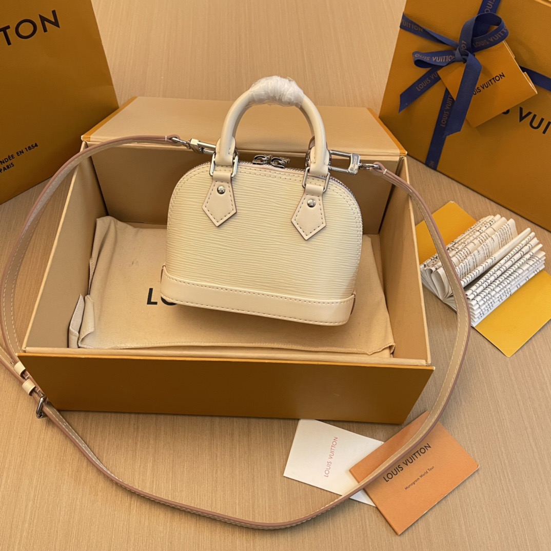 L*ouis V*uitton Top Bag