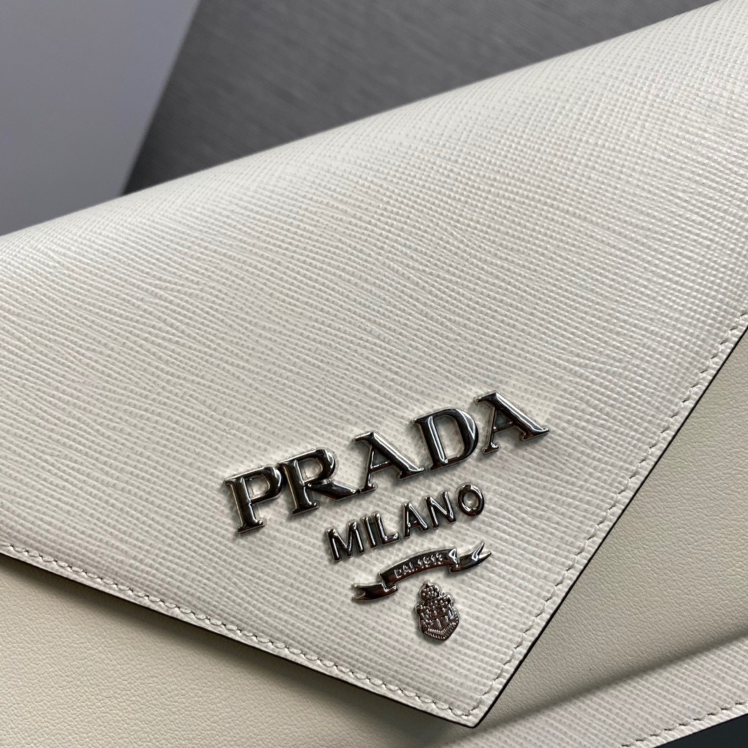 P*rada Bag Top Quality