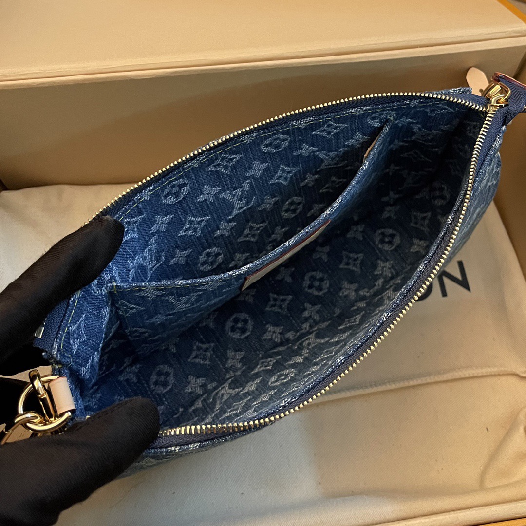 L*ouis V*uitton Top Bag