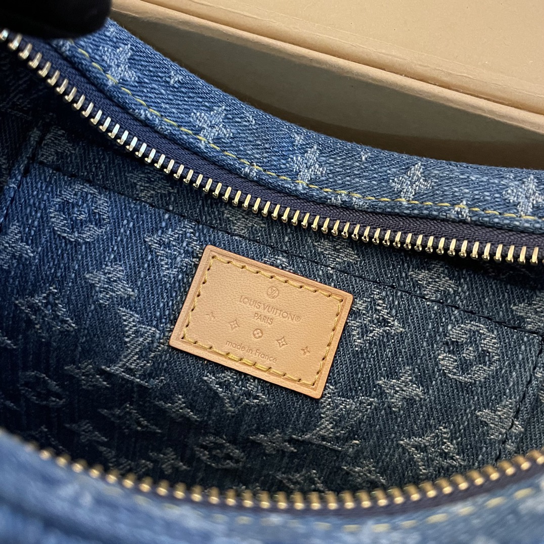 L*ouis V*uitton Top Bag