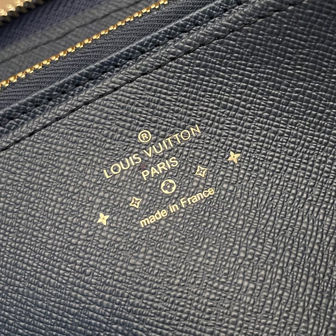 L*ouis V*uitton Top Bag