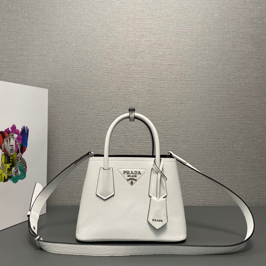P*rada Bag Top Quality