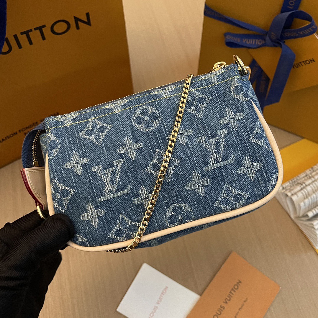 L*ouis V*uitton Top Bag